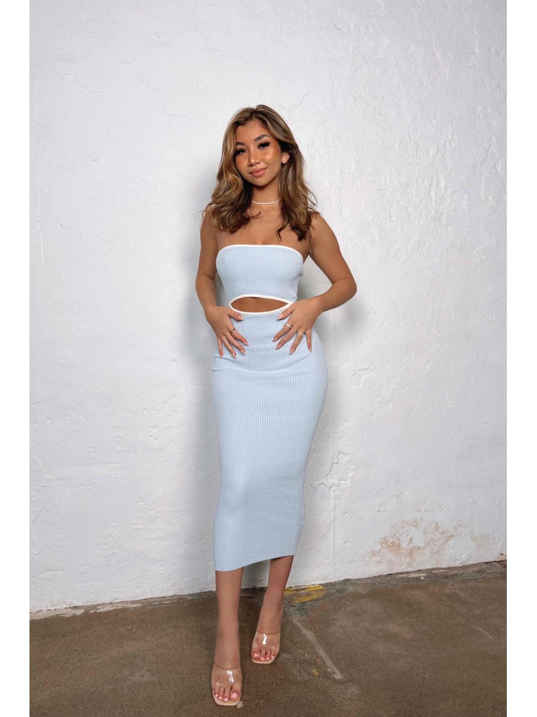 Elegant Light Blue Ribbed Dress