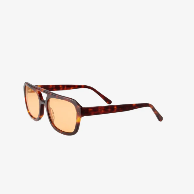 Stylish Tortoise Frame Sunglasses